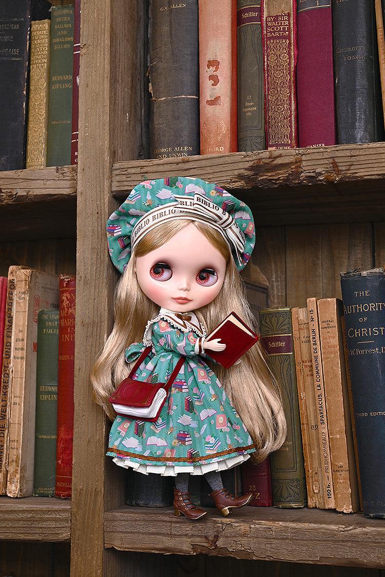 Blythe Kendra the Bibliophile - Image 3