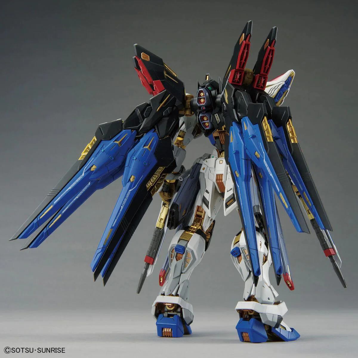 Bandai MGEX 1/100 STRIKE FREEDOM GUNDAM - Image 8