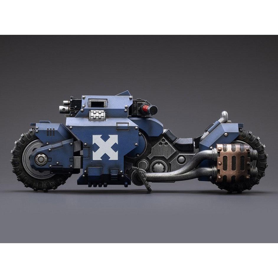 Warhammer Collectibles: 1/18 Scale Space Marines Ultramarines Outriders - Image 4