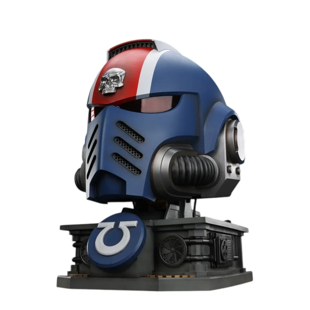 U2 Warhammer Collectibles: 1/1 Scale Ultramarines Lieutenant Titus' MKX Helmet & Display Stand - Image 3