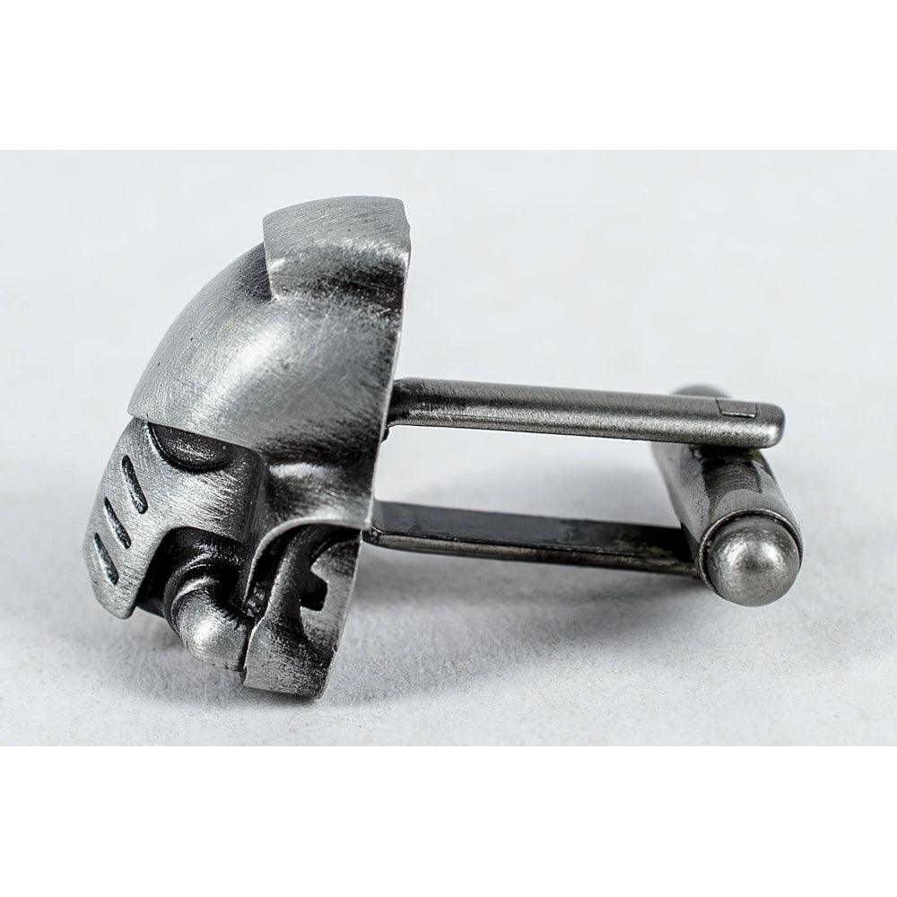 Warhammer 40000: Space Marine Cufflinks - Image 3