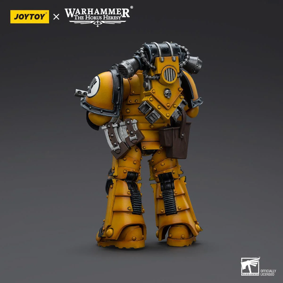 Warhammer Collectibles: 1/18 Scale Imperial Fists Legion MkIII Tactical Squad Legionary with Bolter - Image 2