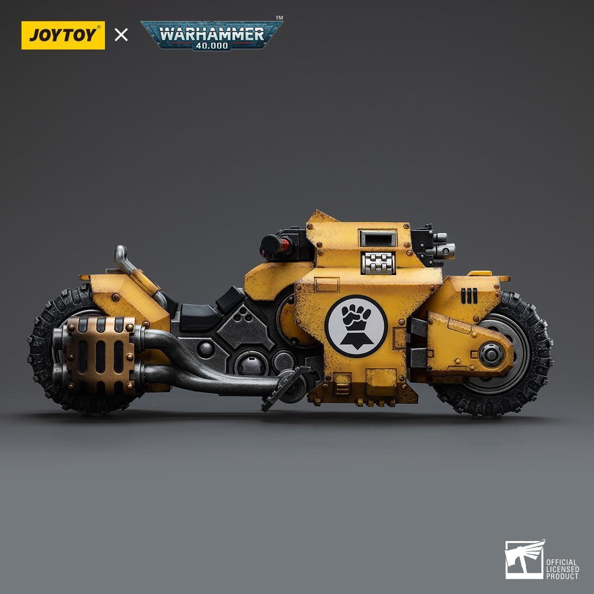 Warhammer Collectibles: 1/18 Scale Imperial Fists Raider-Pattern Combat Bike - Image 2