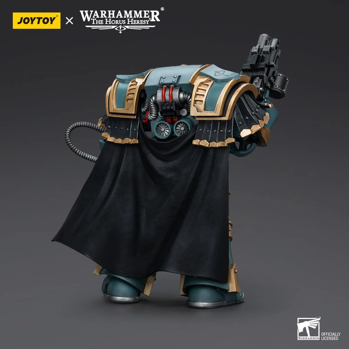 Warhammer Collectibles: 1/18 Scale Sons of Horus Legion Praetor in Cataphractii Terminator Armour - Image 2