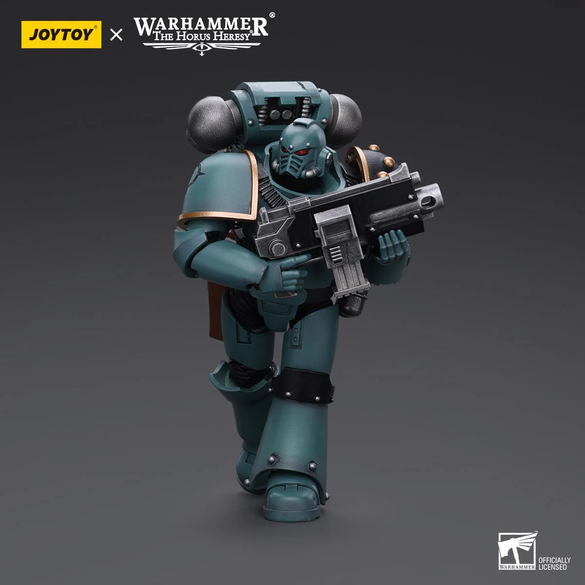 Warhammer Collectibles: 1/18 Scale Sons of Horus MKIV Tactical Squad Legionary with Bolter - Image 3