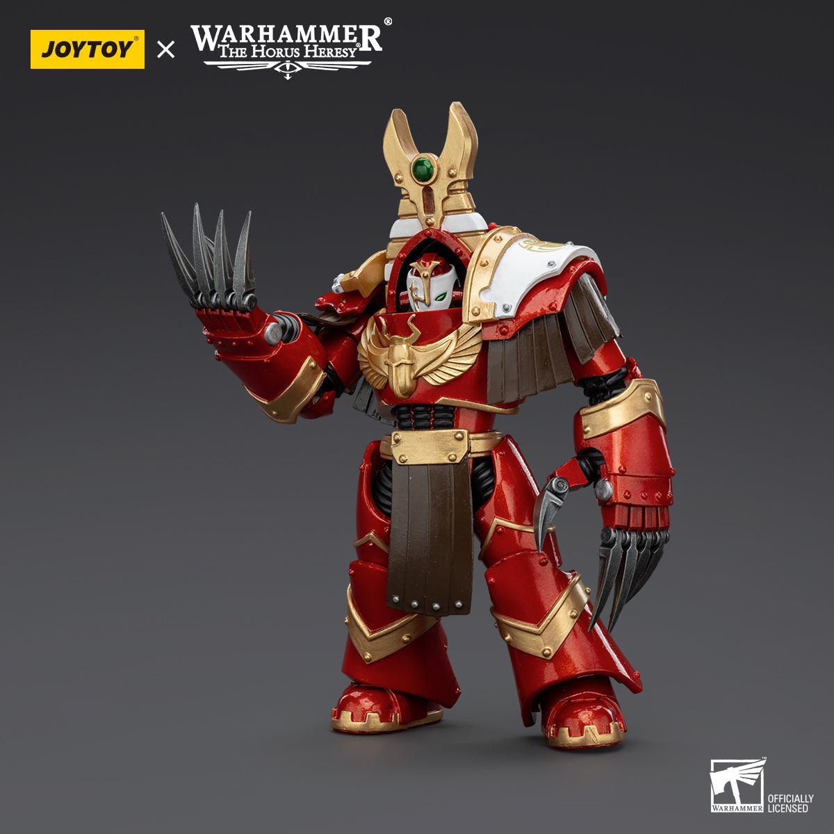 Warhammer Collectibles: 1/18 Scale Thousand Sons Sekhmet With Lightning Claws - Image 3
