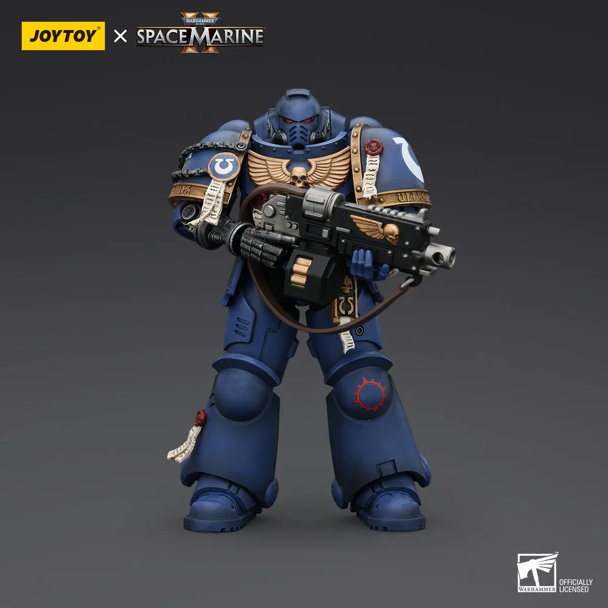 Warhammer Collectibles: 1/18 Scale Uitramarines Brother Chairon - Image 2