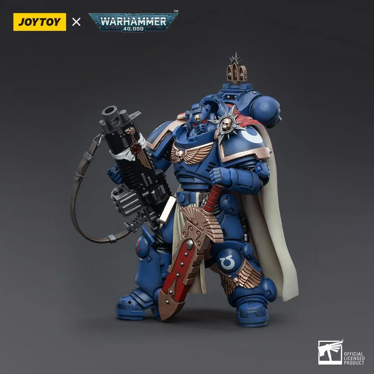 Warhammer Collectibles: 1/18 Scale Ultramarines Captain With Master-crafted Heavy Bolt Rifle - Image 3