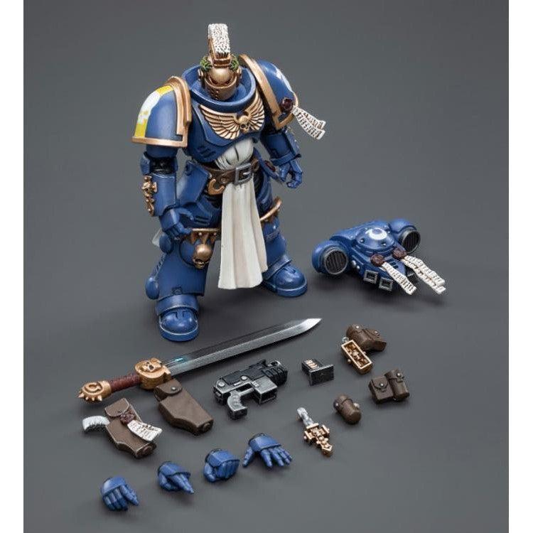 Warhammer Collectibles: 1/18 Scale Ultramarines Primaris Company Champion Brother Parnaeus - Image 2