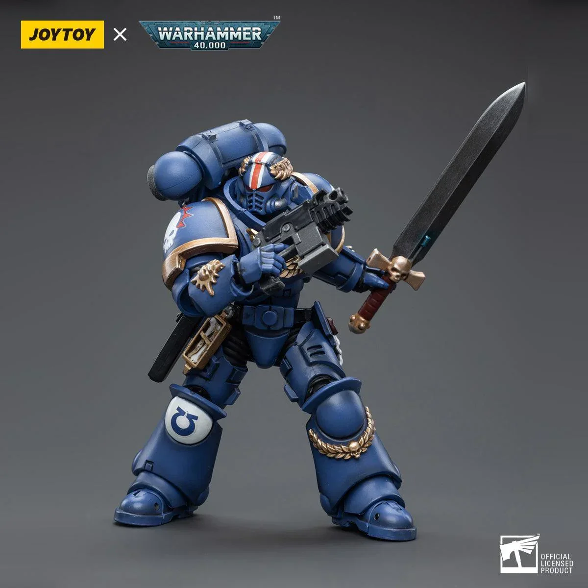 Warhammer Collectibles: 1/18 Scale Ultramarines Primaris Lieutenant Argaranthe - Image 2